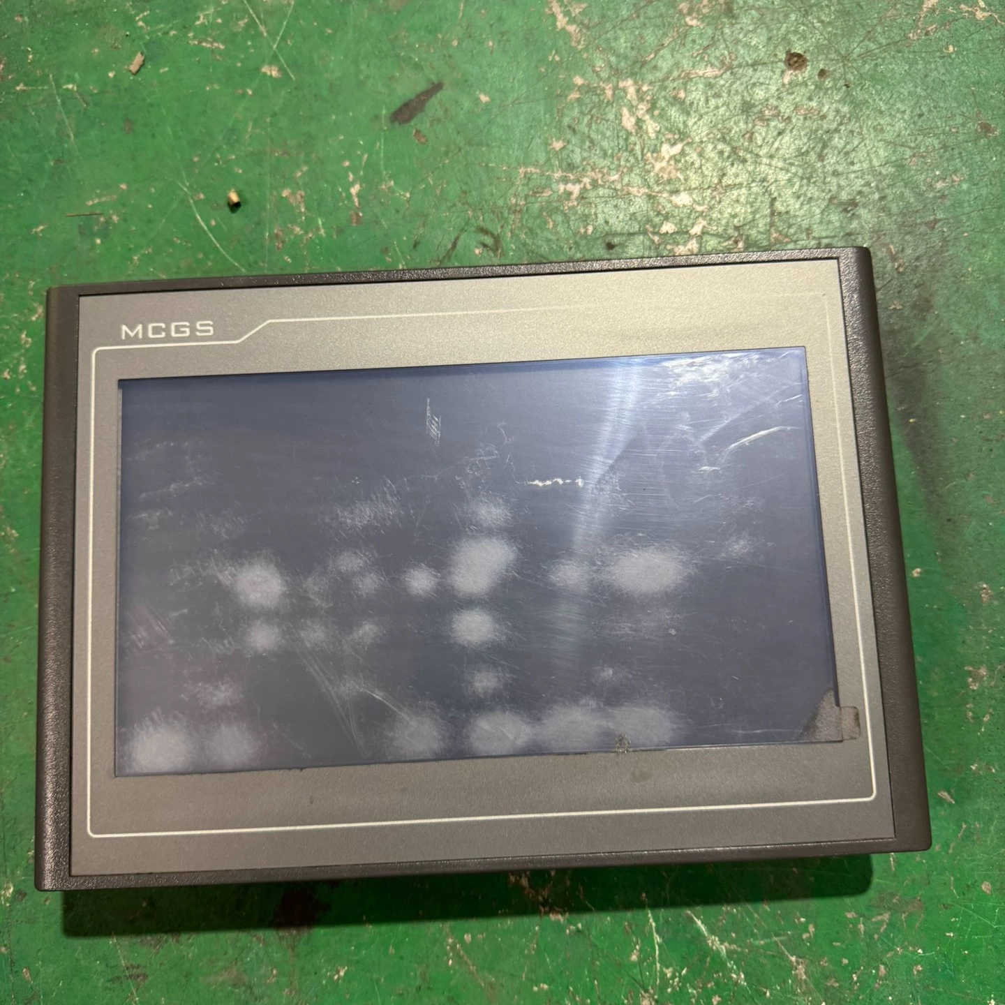 昆仑通态触摸屏TPC1061Ti(TX)，实拍图，