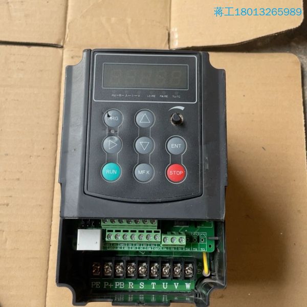 变频器M100-1R5GT4，380V1.5KW，成色如
