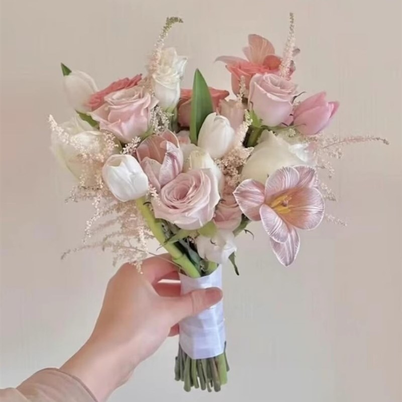 速发手捧花新娘结婚韩式婚礼花球婚纱拍混搭捧花花娘照照道具伴束