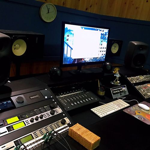 录音棚工作台编曲桌工作室音乐制作音频控制台家用录音混音器定制