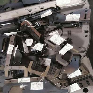 极速新品钣金定做激光切割铝板t铁板材主K机壳不锈钢折弯压铆焊接