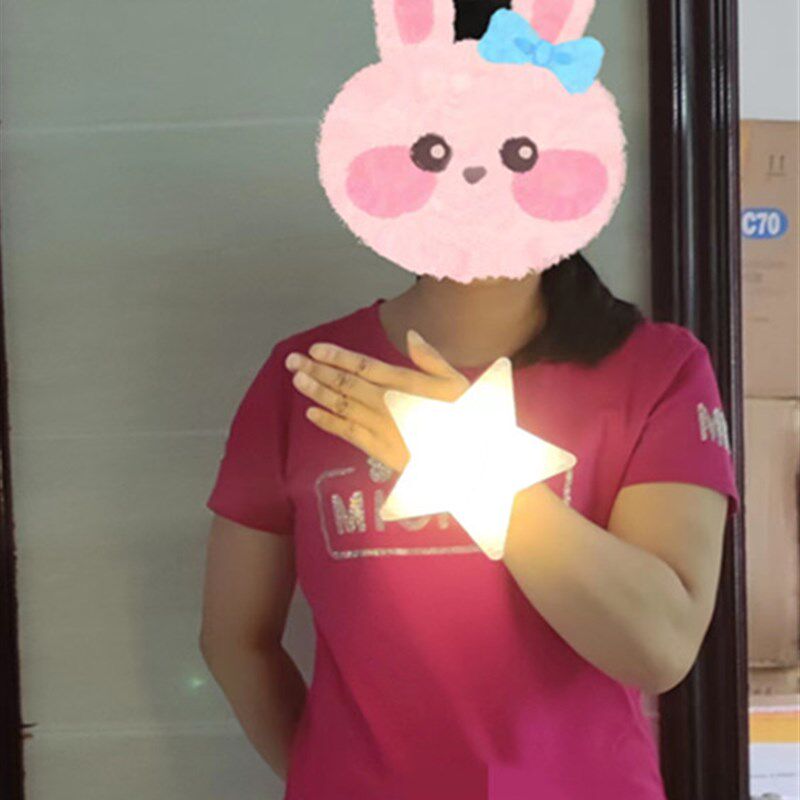 极速舞台大星星灯合唱手持发光星星道具舞蹈星星灯表演手拿五角星