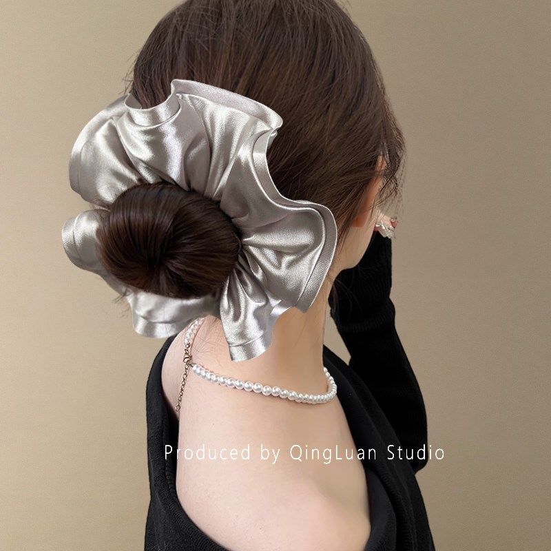 雪狐银灰~超仙木耳边大肠发圈法式缎面高级感重工丸子头绳盘发器