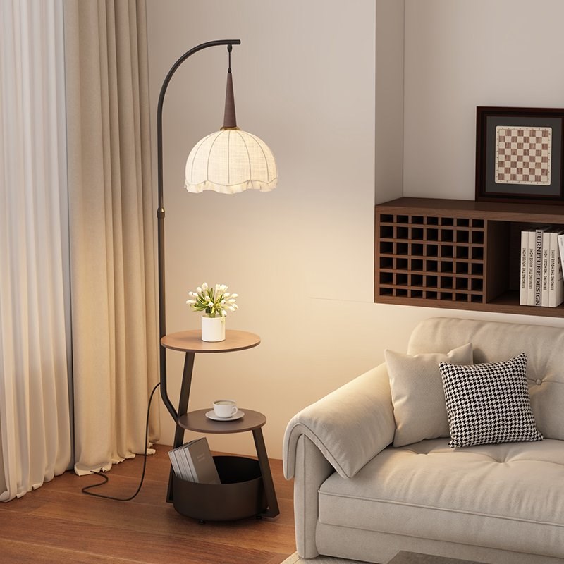 2025新款客厅k氛围落地灯沙发旁边高级感卧室床头灯置物架一体台