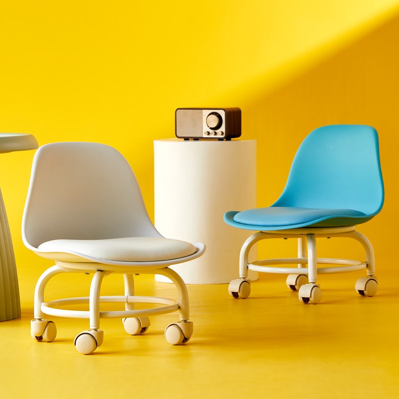 滑轮皮矮凳塑料家用n靠背椅儿童小简约圆凳客厅万向轮座椅静音转