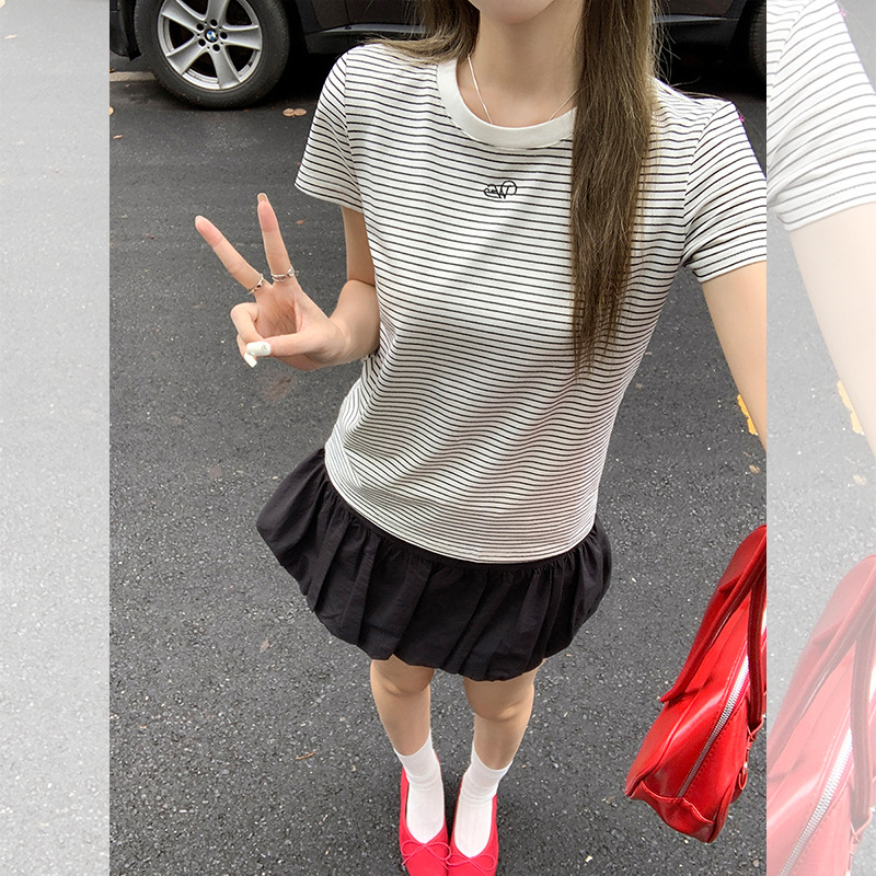 韩系撞色条纹正肩圆领短袖t恤女
