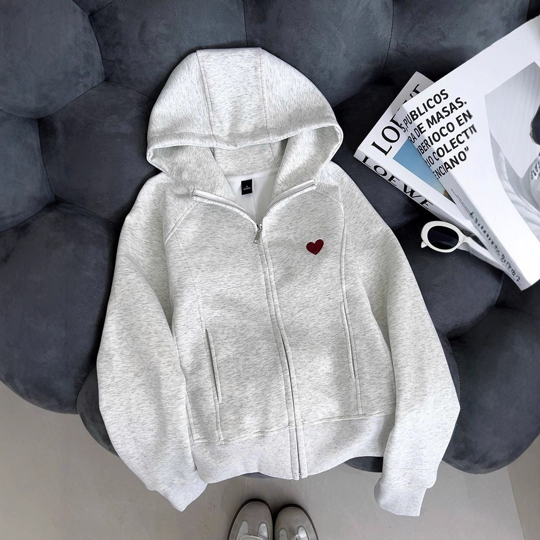 早秋独特超好看运动卫衣外套女