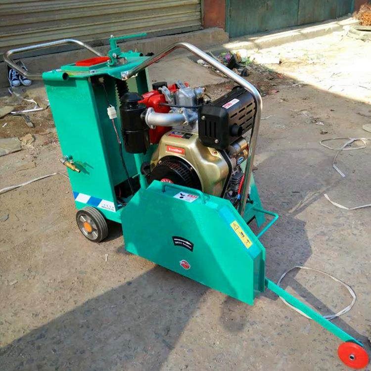 18片水冷柴油切割刻纹机混凝土路面刻纹机切割刻纹两用机