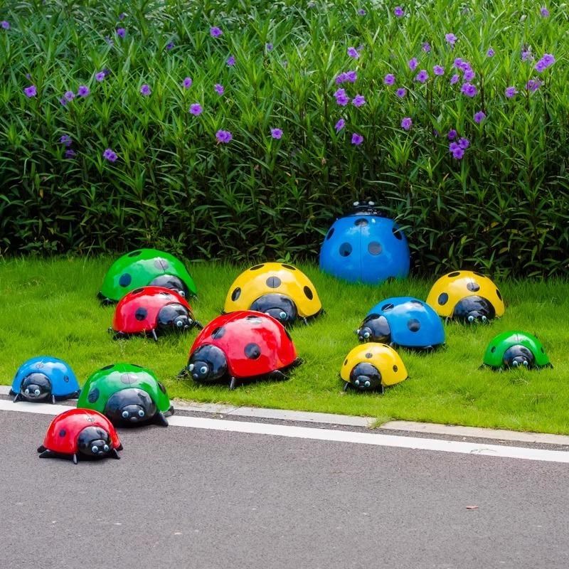 玻璃钢仿真甲虫雕塑户外庭院园林景观装饰售楼处公园林草坪甲壳虫