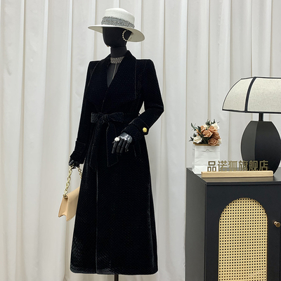 黑色系带收腰显瘦风衣外套品诺狐