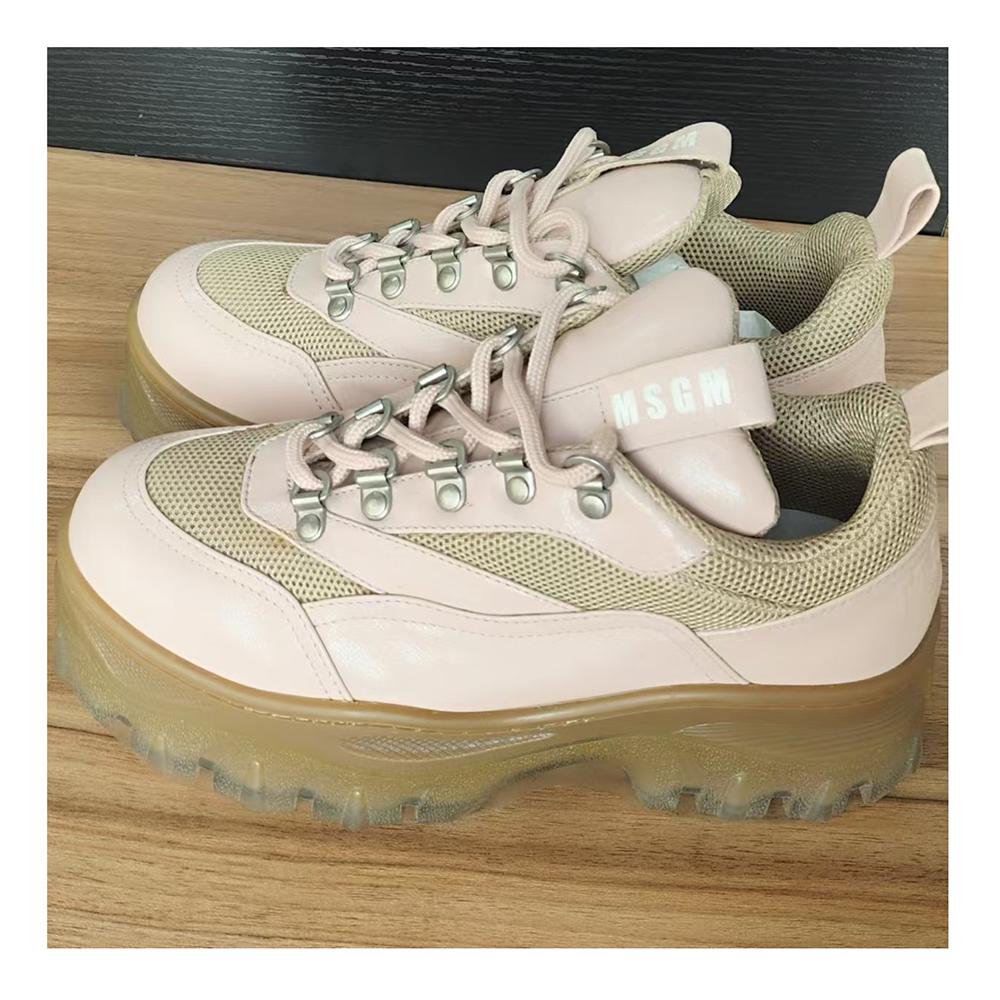 时尚百搭舒适休闲鞋女