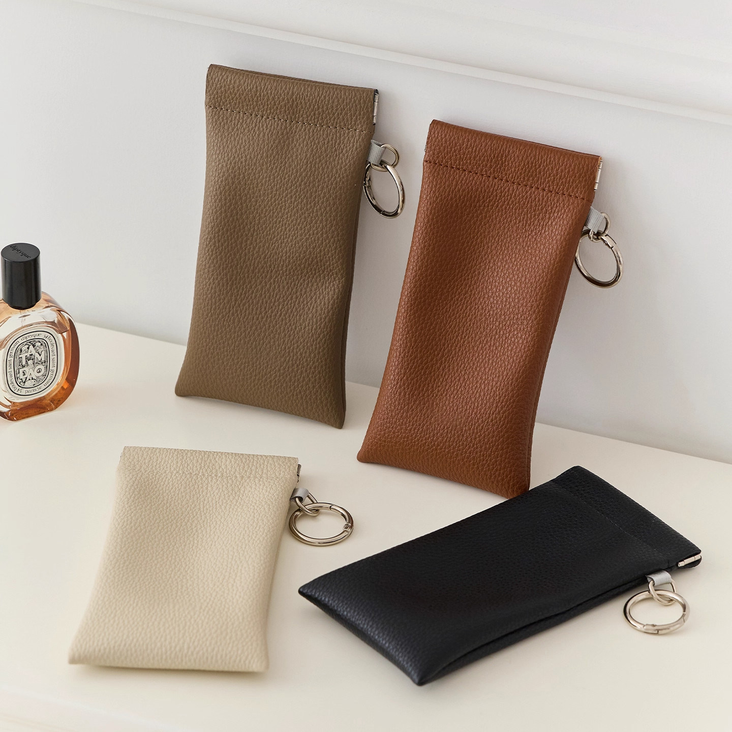 2026新款皮革眼镜收纳包便携墨镜挂包收纳袋自动闭合太阳镜保护套