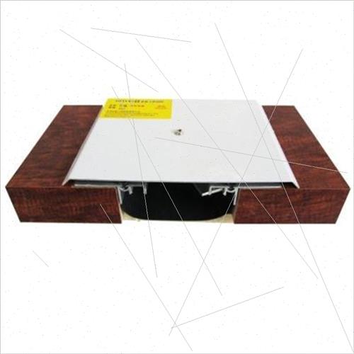 新品型缝sem变形i缝外墙缝建筑缝金属变形内盖板伸缩变形屋面地面