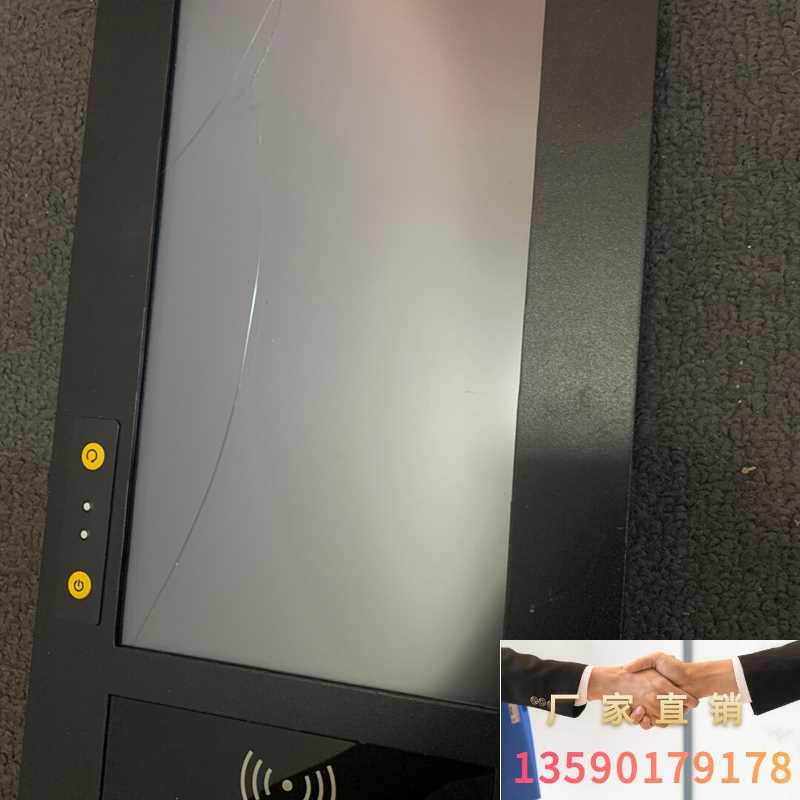 工控一体微型电脑萤幕议价