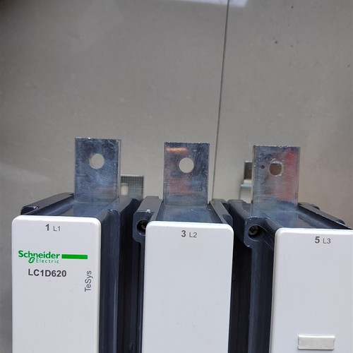 新品新品交流接触器LC1D62E0M7C   数量:1台