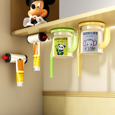 镜柜底磁吸牙刷架电动牙刷置物架