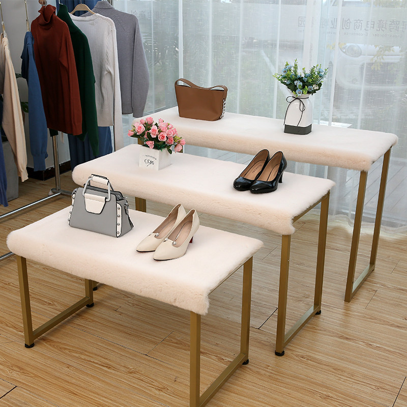 白色毛毛毯流水台毛垫子货架柜台化妆桌面服装店装饰仿兔毛绒地毯