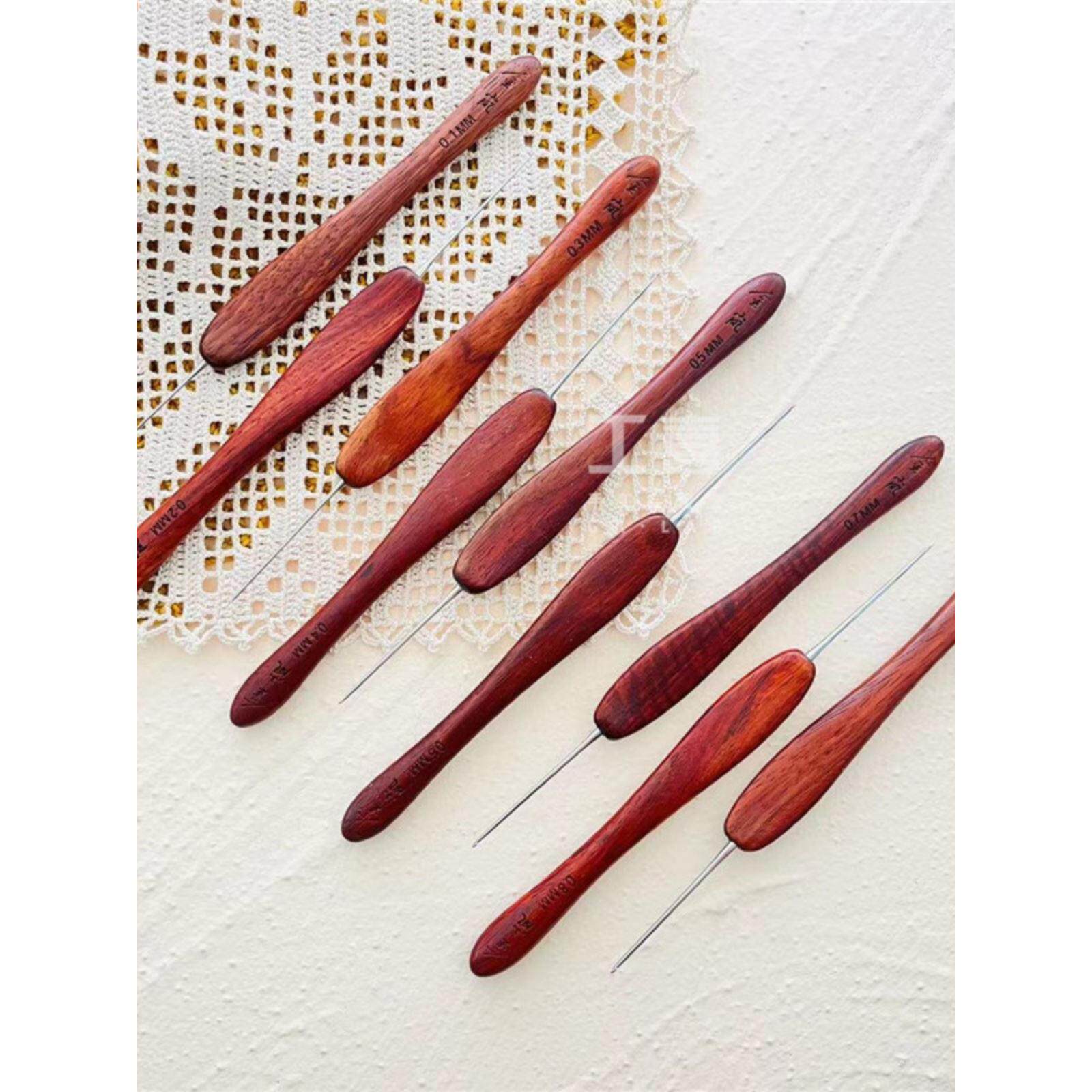 沪牌金岚钩针红檀木柄微钩血檀手工打磨细蕾丝diy编织工具阿富汗