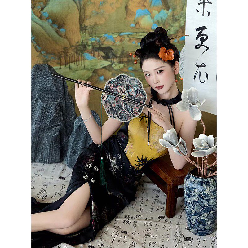 新品新中式晨袍女2025新款抹胸新娘订婚礼N裙国风复古黑色设计感