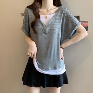 极速灰色v领假两k件正肩短袖t恤女夏大码胖mm遮肚子显瘦设计感亮