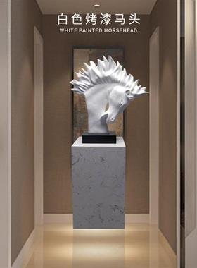 现代简约白色树脂烤漆马小品室内软装样板房酒店大堂客厅马头摆件