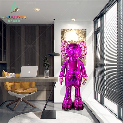 网红落地公仔玻璃钢电镀暴力熊雕塑商场酒店会议室办公桌面摆件