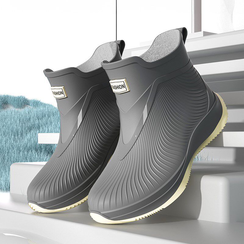 新品日系可爱风女款雨鞋厨房耐磨防滑防水鞋加绒时尚X简约雨靴胶