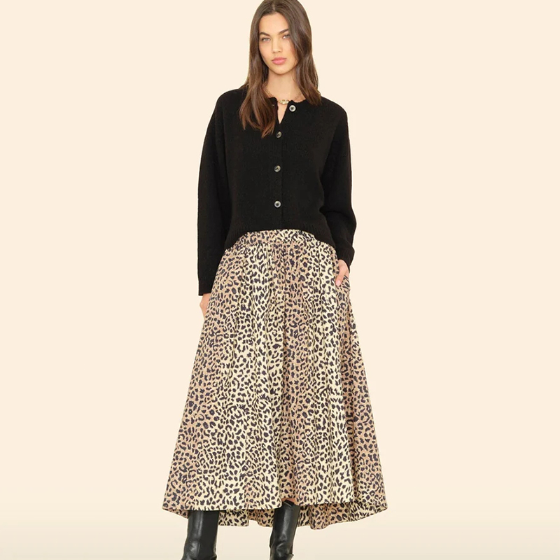 Xirena 豹纹半身裙穿着便捷且自带蓬松灵动感野性印花的吸睛特质