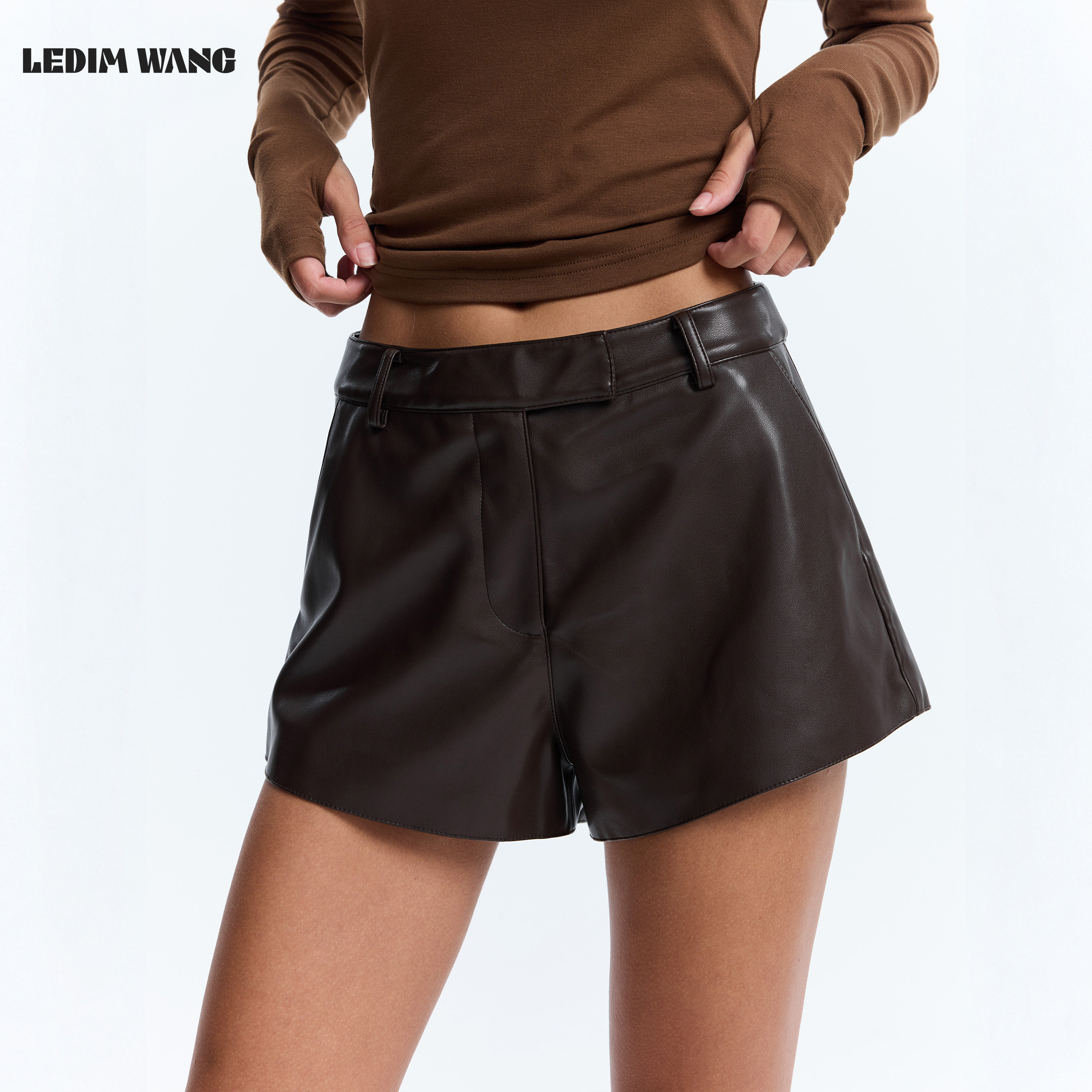 LEDIM WANG高级感PU皮休闲裤女棕色辣妹通勤短裤2026秋冬新款皮裤
