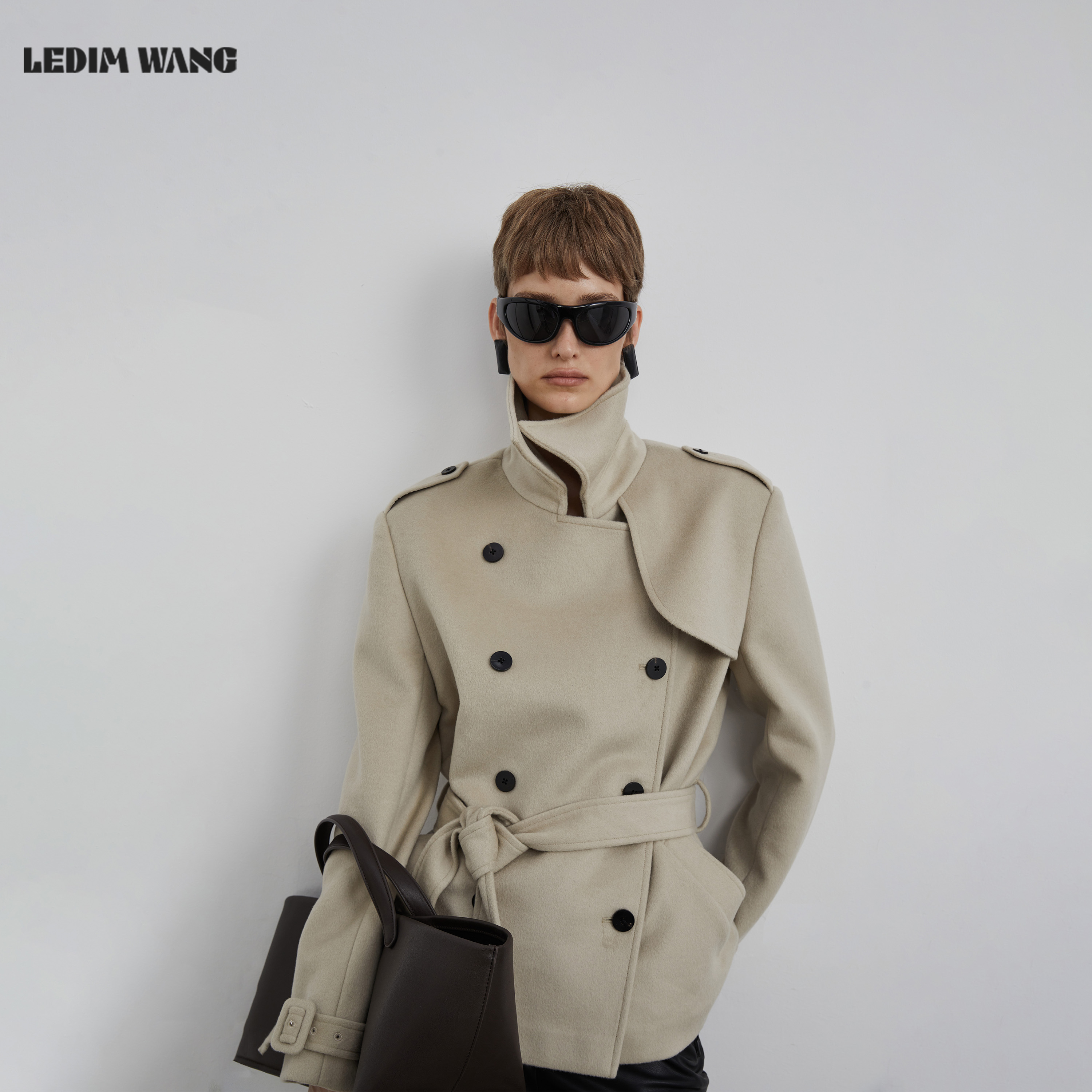 LEDIM WANG黑标/高智游牧风短款毛呢外套女25秋冬新款风衣式大衣