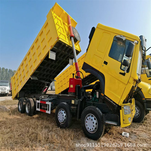 重汽豪沃6*4矿用自卸车