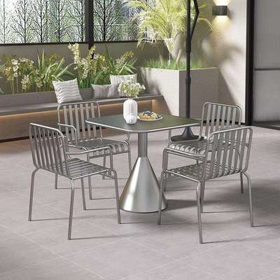 户外桌椅奶茶店庭院露天花园防腐木桌椅别墅室外阳台休闲一桌四椅