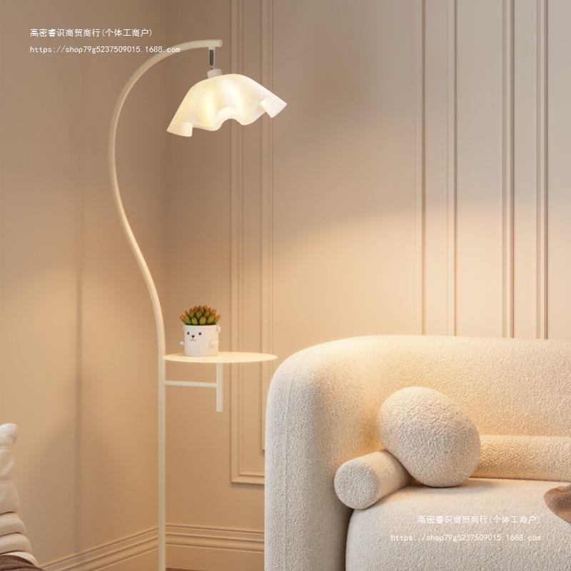 客厅沙发边落地灯书房奶油风墙角简约卧室床头置物架一体立式台灯