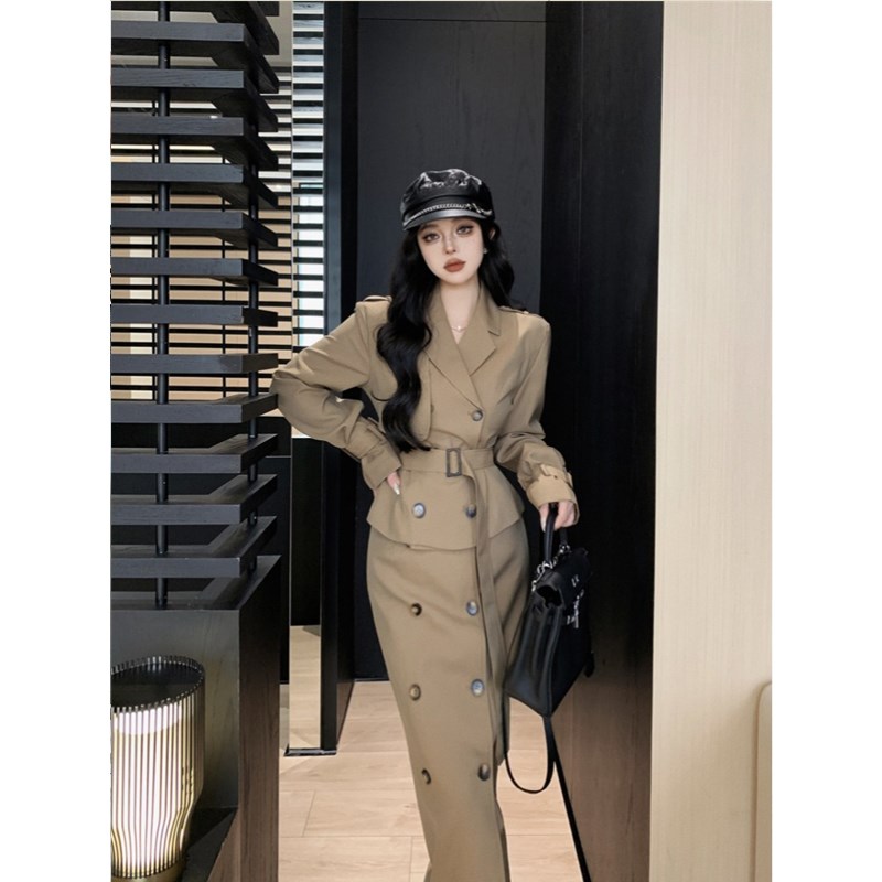 速发娜娜气质小众设计感双排扣裙带风衣外套+腰高长款半身系秋套