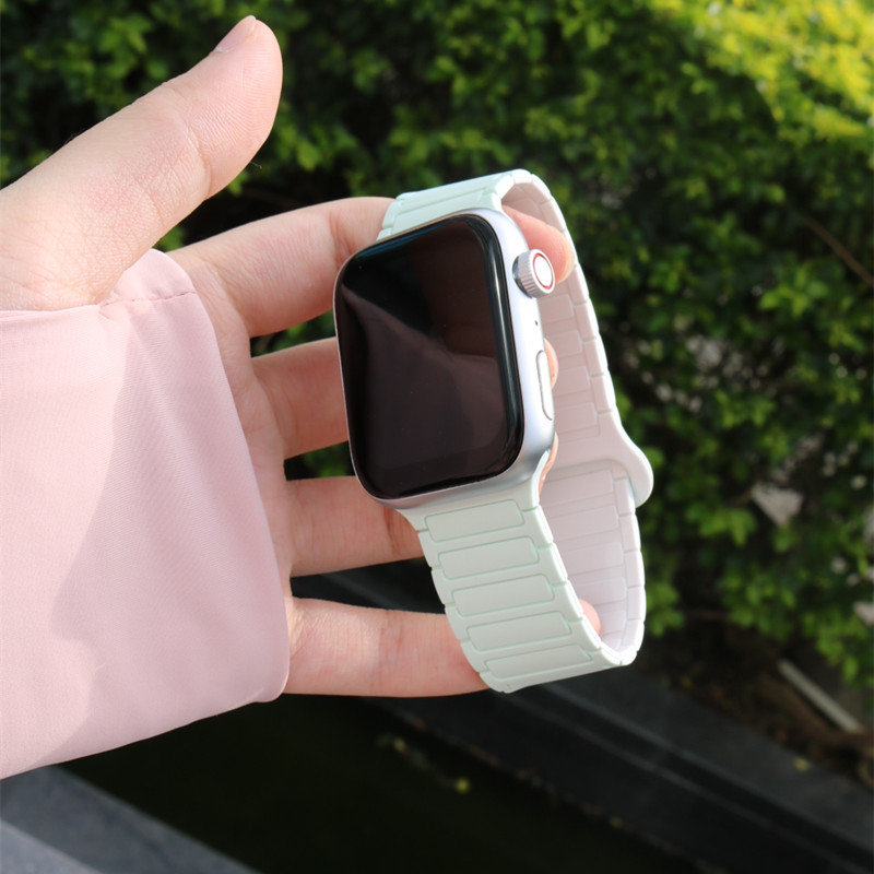 适用苹果手表S9表带新款iWatch9硅胶磁吸手表带applewatchUltra2高级S8765代智能SE运动创意腕带装甲男女夏天