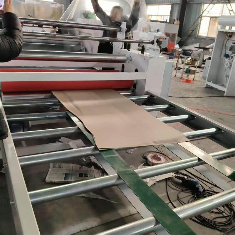 日产千方硬包工程雪弗板贴面机 皮革墙布EVA热熔胶平贴机 涂胶机,五金/工具,机床,淘宝优惠券,粉丝福利购,淘宝优惠卷