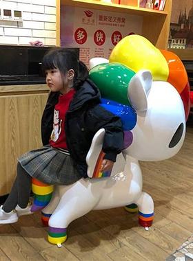 网红创意ins独角兽装饰落地大型婚庆商场户外卡通玻璃钢雕塑摆件