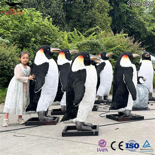 年大型仿真动物厂家仿真粘毛企鹅电动机械模型可动可叫机模