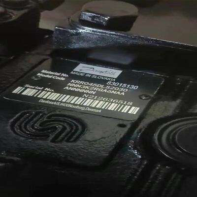 丹佛斯柱塞泵KRR045DLS2030NNN3K2RGA6NAAANNNNNN液压马达油泵