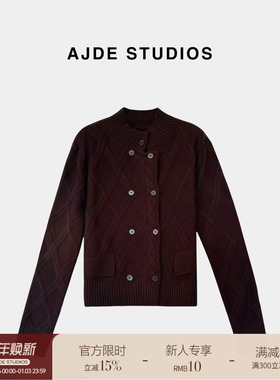 爱自然&AJDE｜复古立领双排扣毛衣01