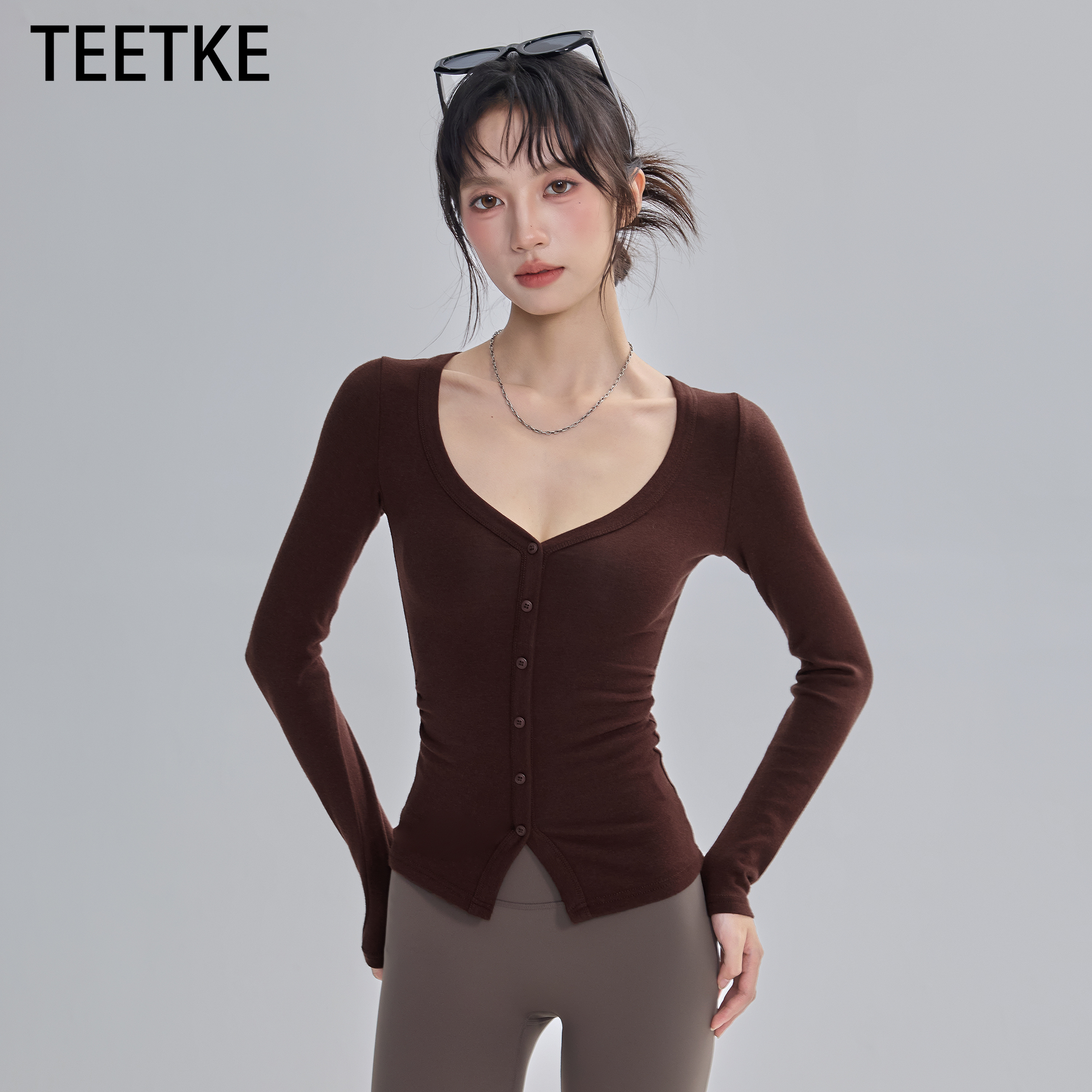 TEETKE修身显瘦纽扣运动上衣