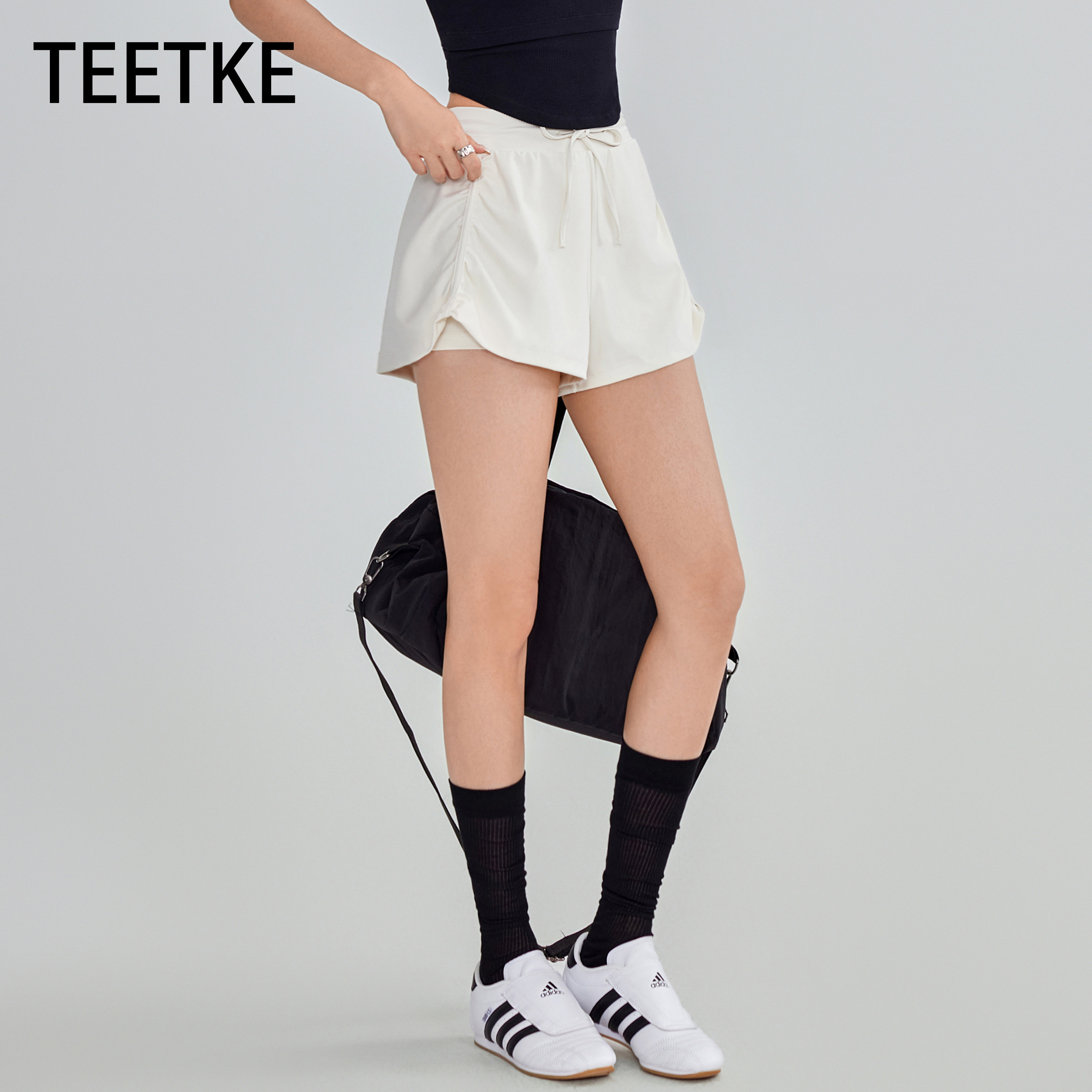 TEETKE防走光假两件运动瑜伽短裤图片