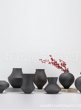 家居手工素烧北欧设计师款陶瓷艺术插花花瓶花器软装展厅摆台饰品