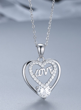 直播新款韩版S925银LOVE吊坠女轻奢简约爱心吊坠项链节日礼物饰品