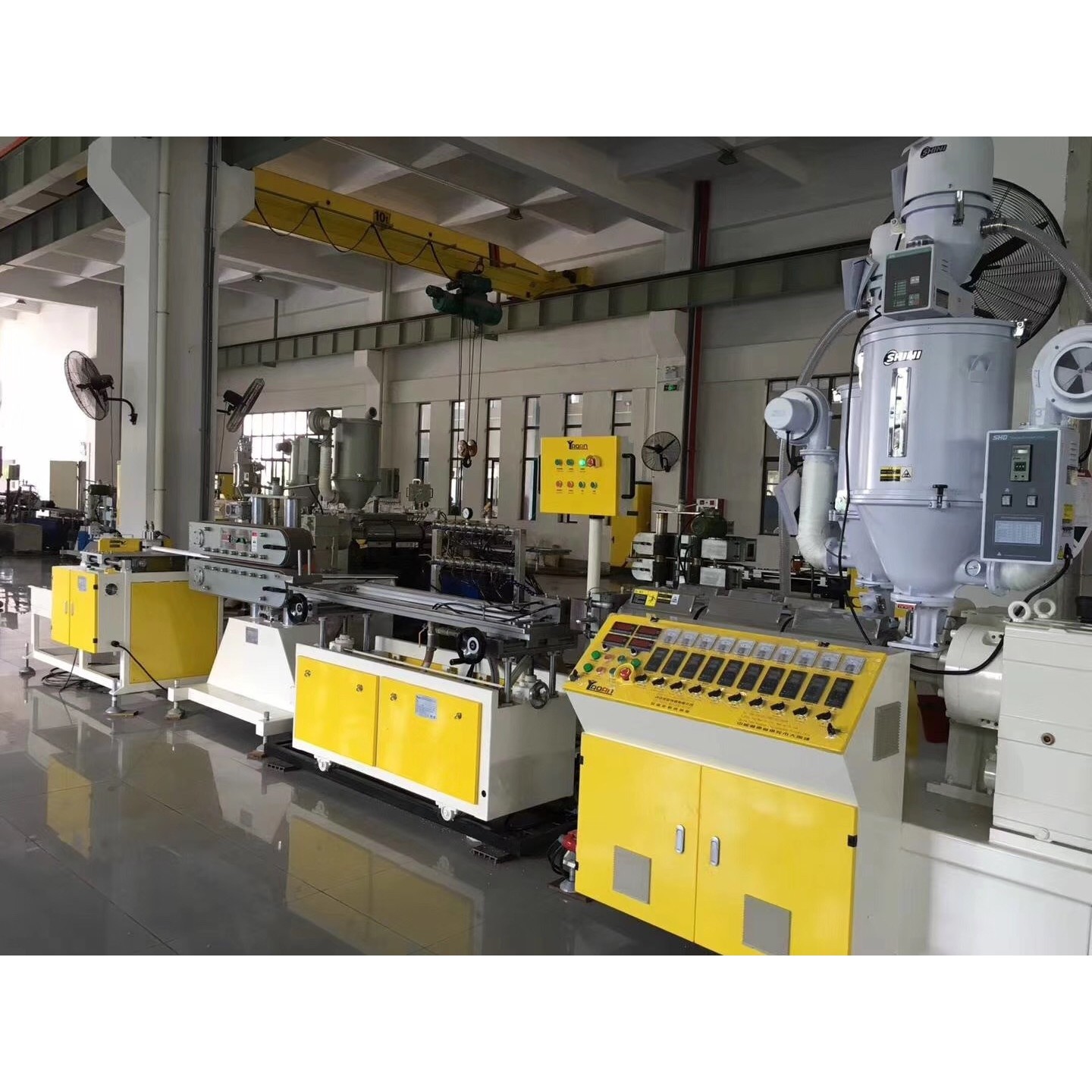 厂家直销pc双色灯罩生产线PC LED异型灯管挤出机设备,机械设备,干燥机/干燥箱/烘干机,淘宝优惠券,粉丝福利购,淘宝优惠卷