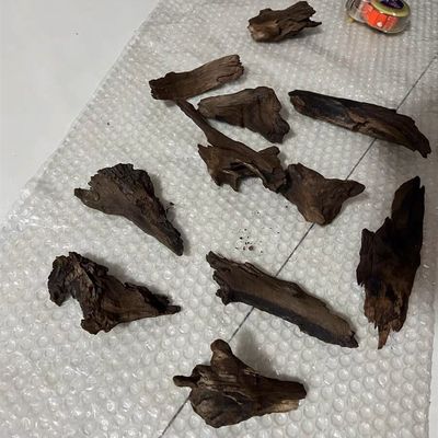 极速小沉木一斤九块九沉木碎木紫柚木插花盆栽鱼缸造景微景观根雕