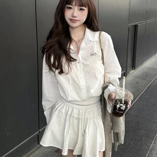 法式 學(xué)院風(fēng)條紋襯衫 穿搭2025新款 白色收腰短裙套裝 連衣裙子女夏季