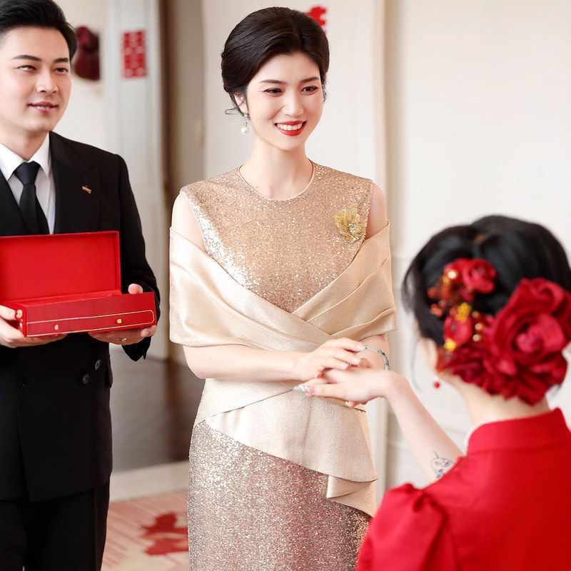 2026新款气质长款收腰鱼尾裙婚纱