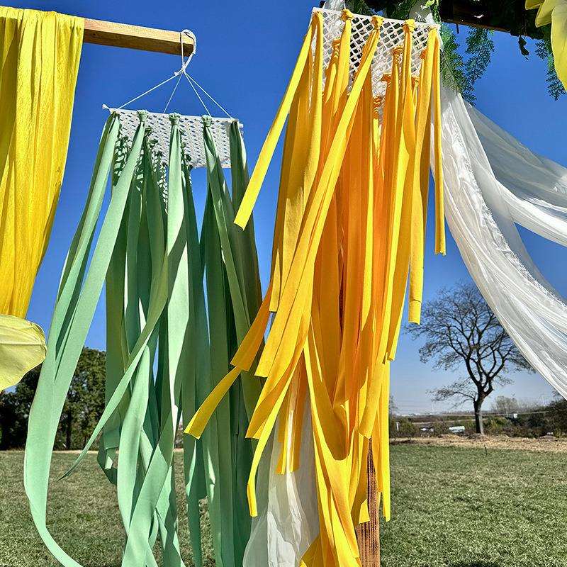 婚庆道具彩色布条帘婚礼堂吊顶流线挂帘场景装饰橱窗背景布置挂件