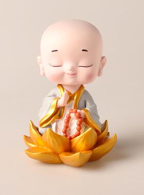 点头沙弥车内小和尚摇头汽车摆件一禅意车载中控台佛像公仔小摆件